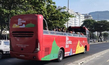 Museu do Samba e Rio Samba Bus lançam tour cultural no Rio de Janeiro