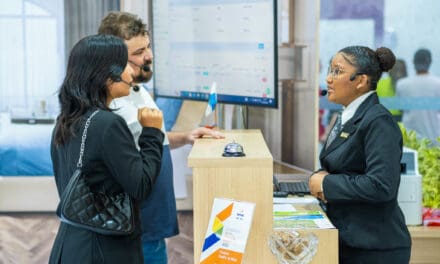 Aluna do Senac RJ disputa categoria Recepção de Hotel na WorldSkills 2024