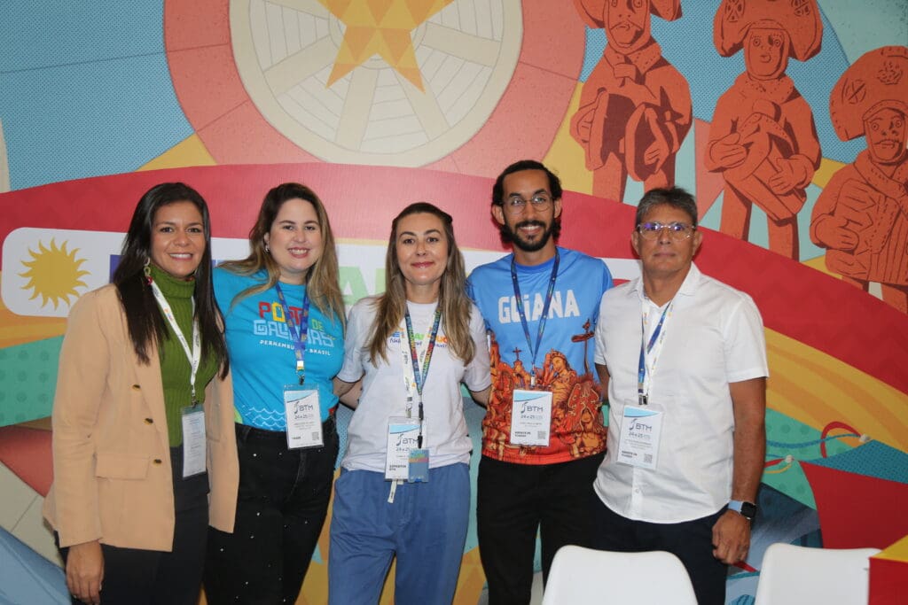 Equipe do estande de Pernambuco