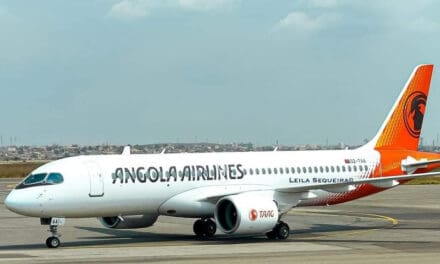 Taag recebe 1ª aeronave Airbus A220-300 e estreia identidade visual