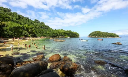 Destinos mais buscados para feriado da Proclamação da República