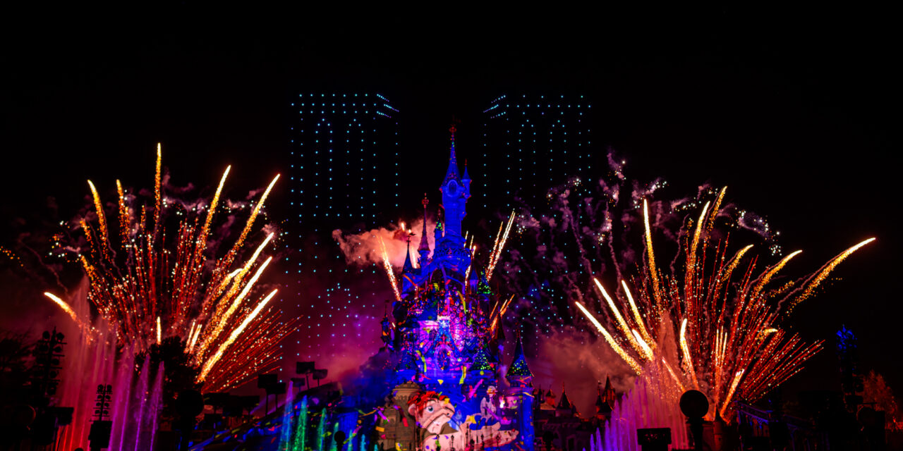 Disneyland Paris celebra reabertura da Catedral de Notre Dame com espetáculo