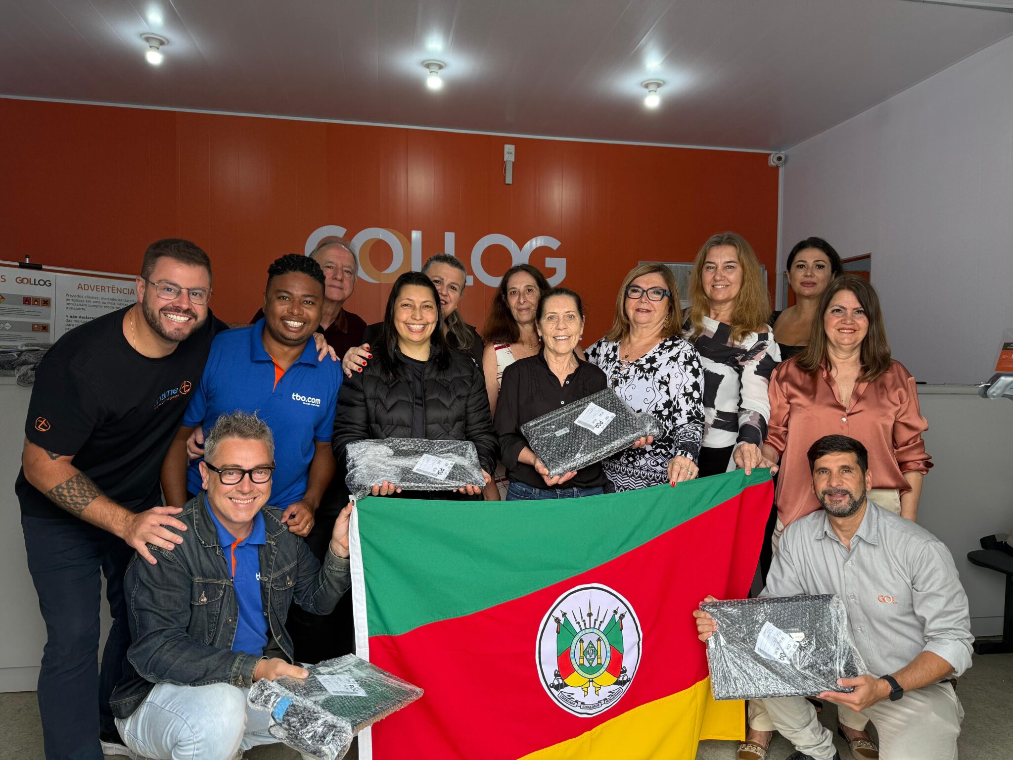 TBO e Gol entregam notebooks para agentes de viagens do RS 2