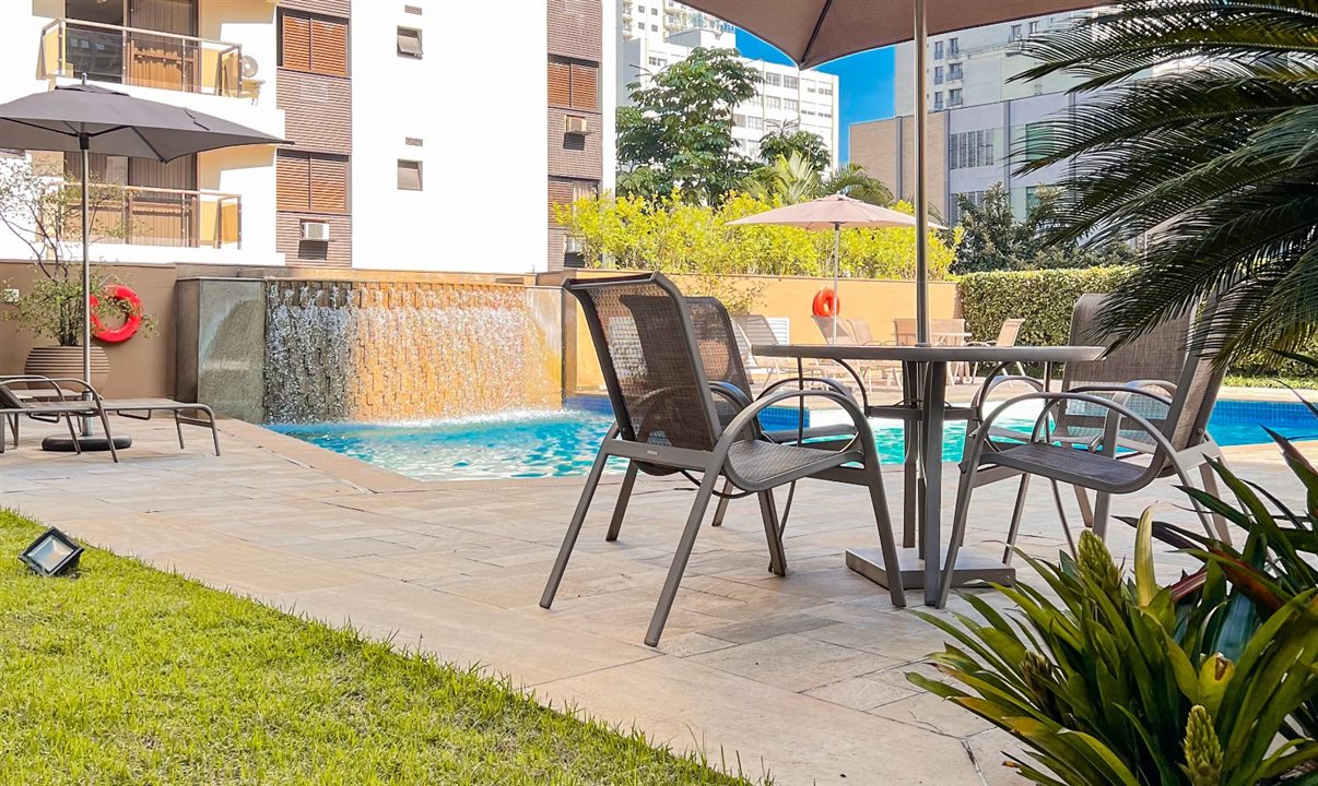 default (1) Transamerica