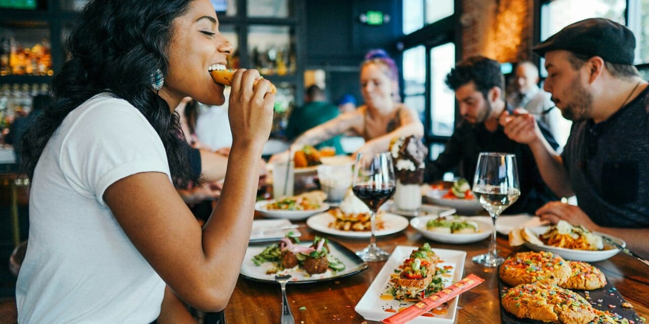 Turismo gastronômico conecta viajantes aos sabores e histórias de destinos