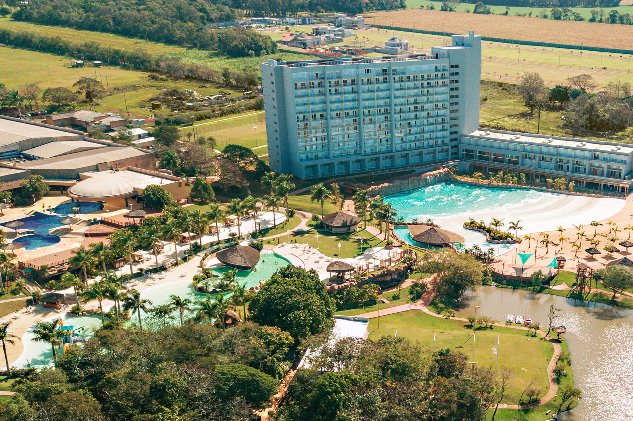 AEREA-COMPLEXO--2- Grupo Mabu