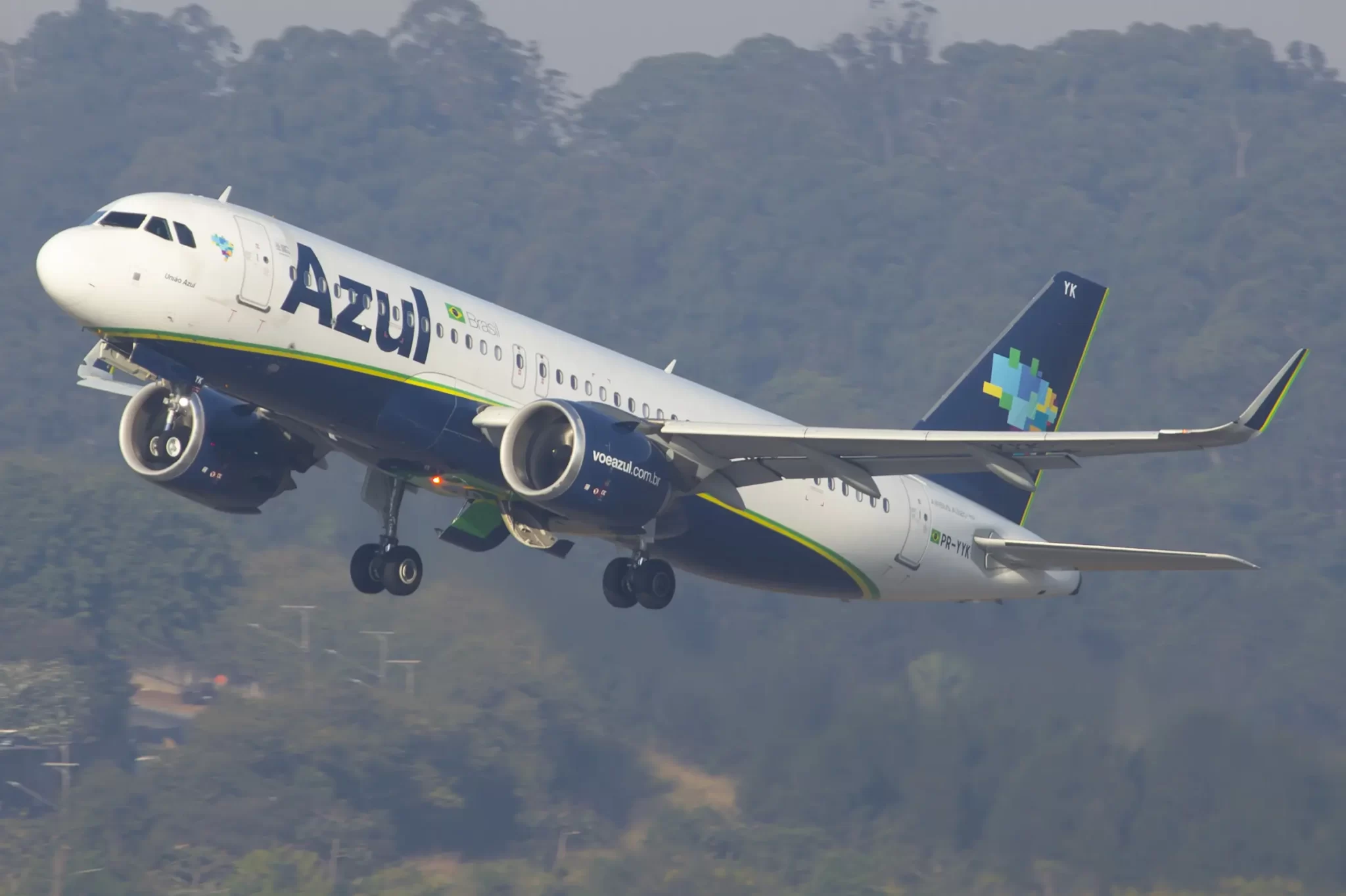AZUL-A320NEO-GRU1 Azul 525