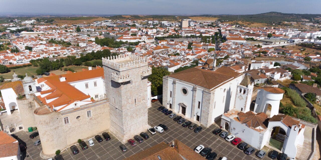 Veja opções para um roteiro de 24 horas em Estremoz, no Alentejo