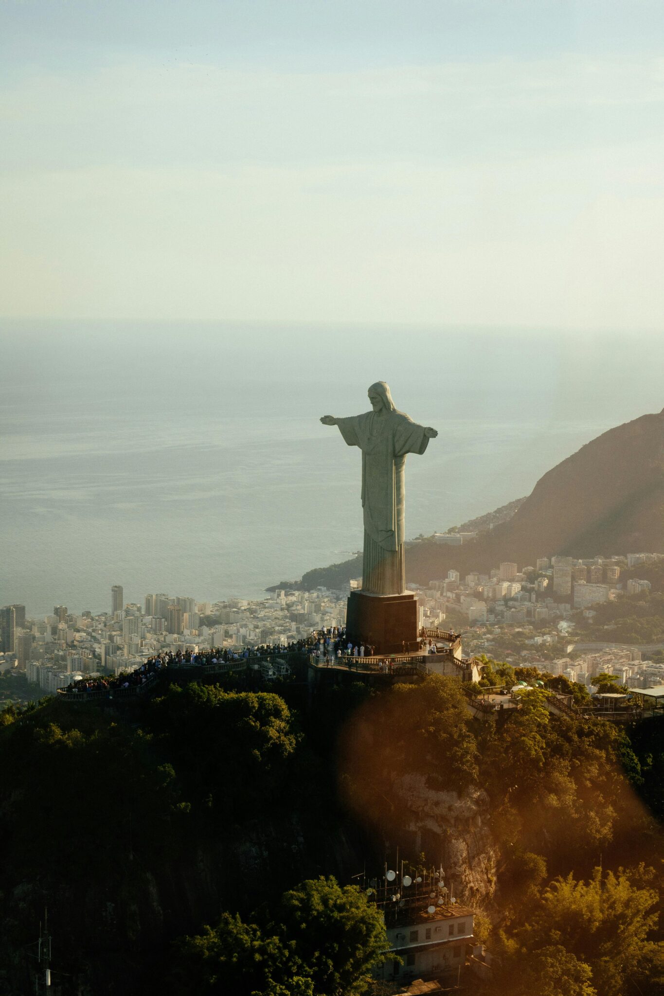 pexels-athena-6580703 Feriado RJ