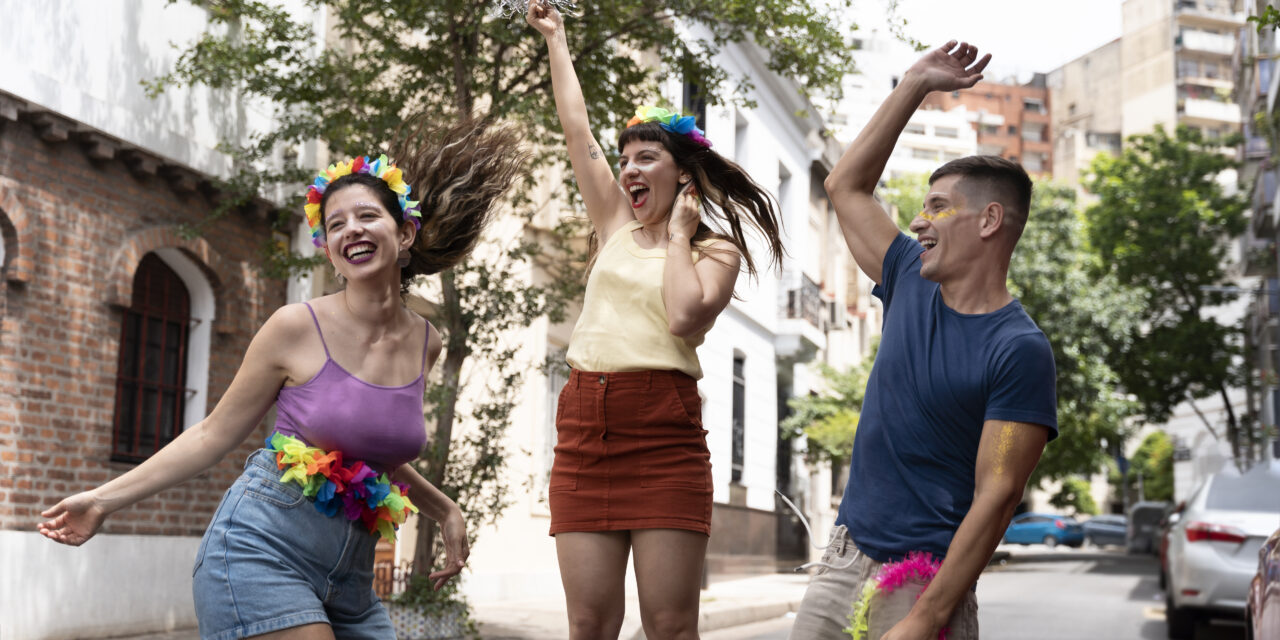 São Paulo prepara Carnaval 2025 com ensaios e blocos de rua