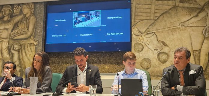 Audiência pública na Câmara Municipal do RJ