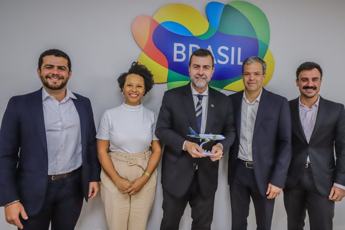 Marcelo-Freixo-Reuniao-com-Juliano-Noman-Presidente-da-ABEAR-foto-Renato-Vaz-Embratur Embratur Abear