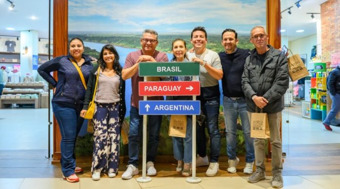 famtour-Operadores-de-turismo-do-Peru-e-Mexico-para-Foz-do-Iguacu-Parana-Embratur-Sebrae-foto-Divulgacao-Embratur-1