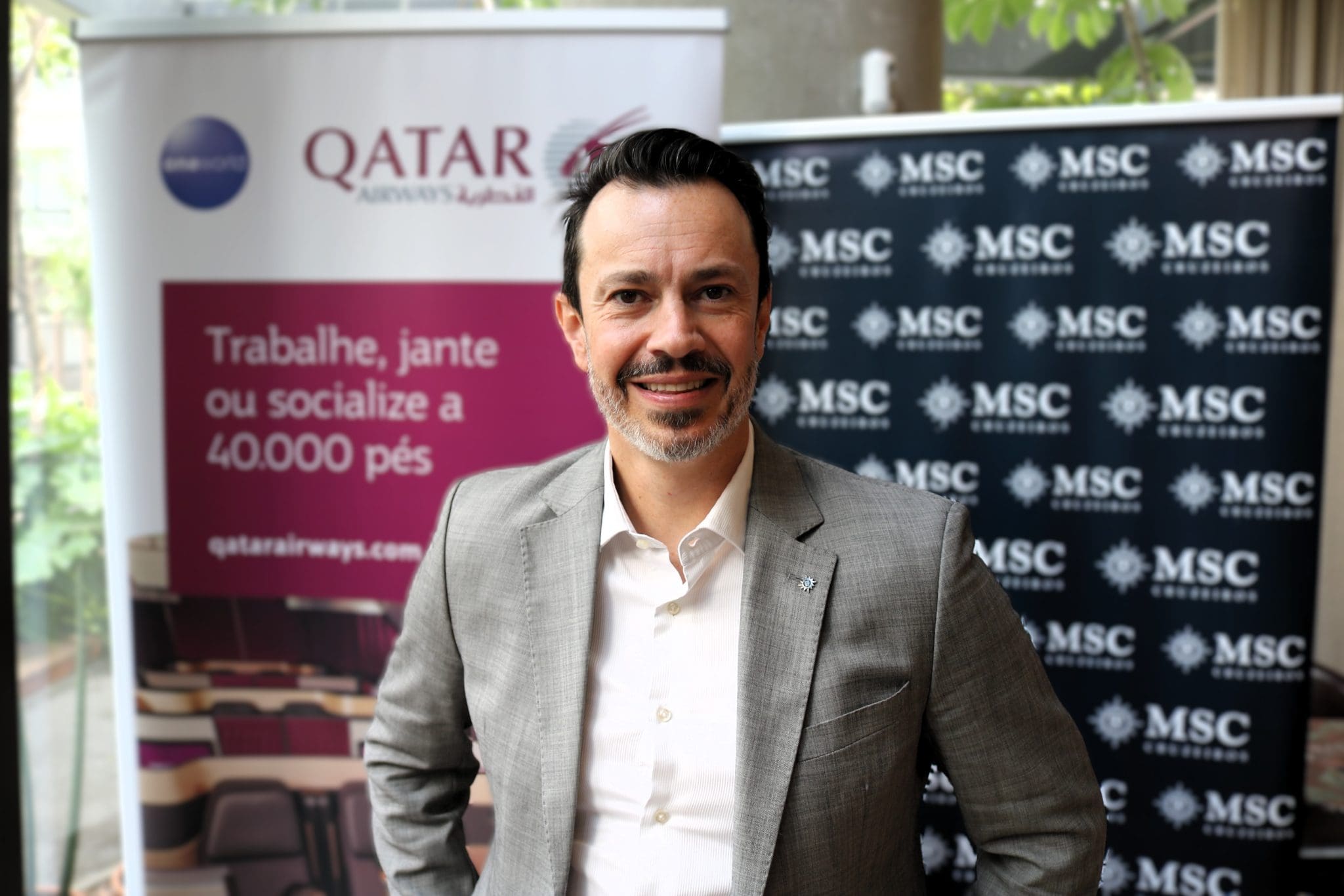 MSC Cruzeiros Qatar Airways Golfo Arábico
