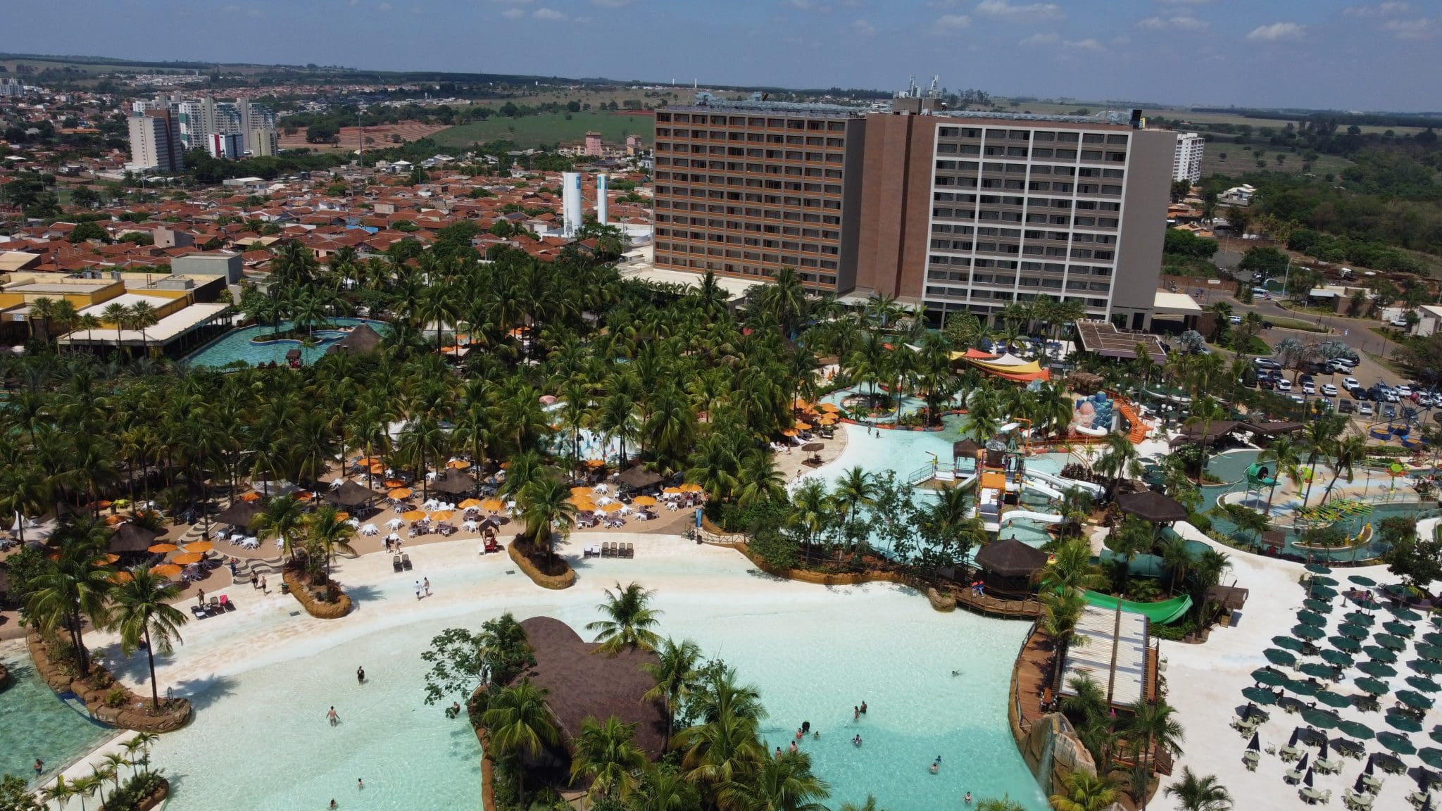 Hot Beach Parques & Resorts reforça equipe MICE em São Paulo para fortalecer atuação