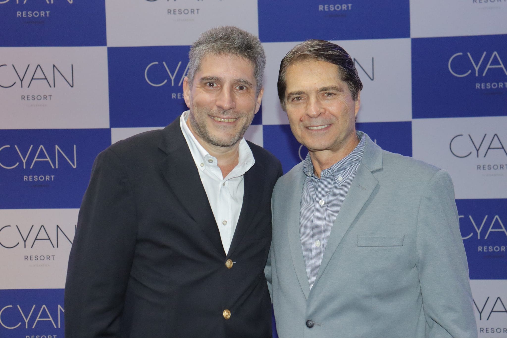 Francisco Henriques, do Cyan Resort, e Alain Baldacci, presidente do DTSA. Crédito: Felipe Lima/Brasilturis