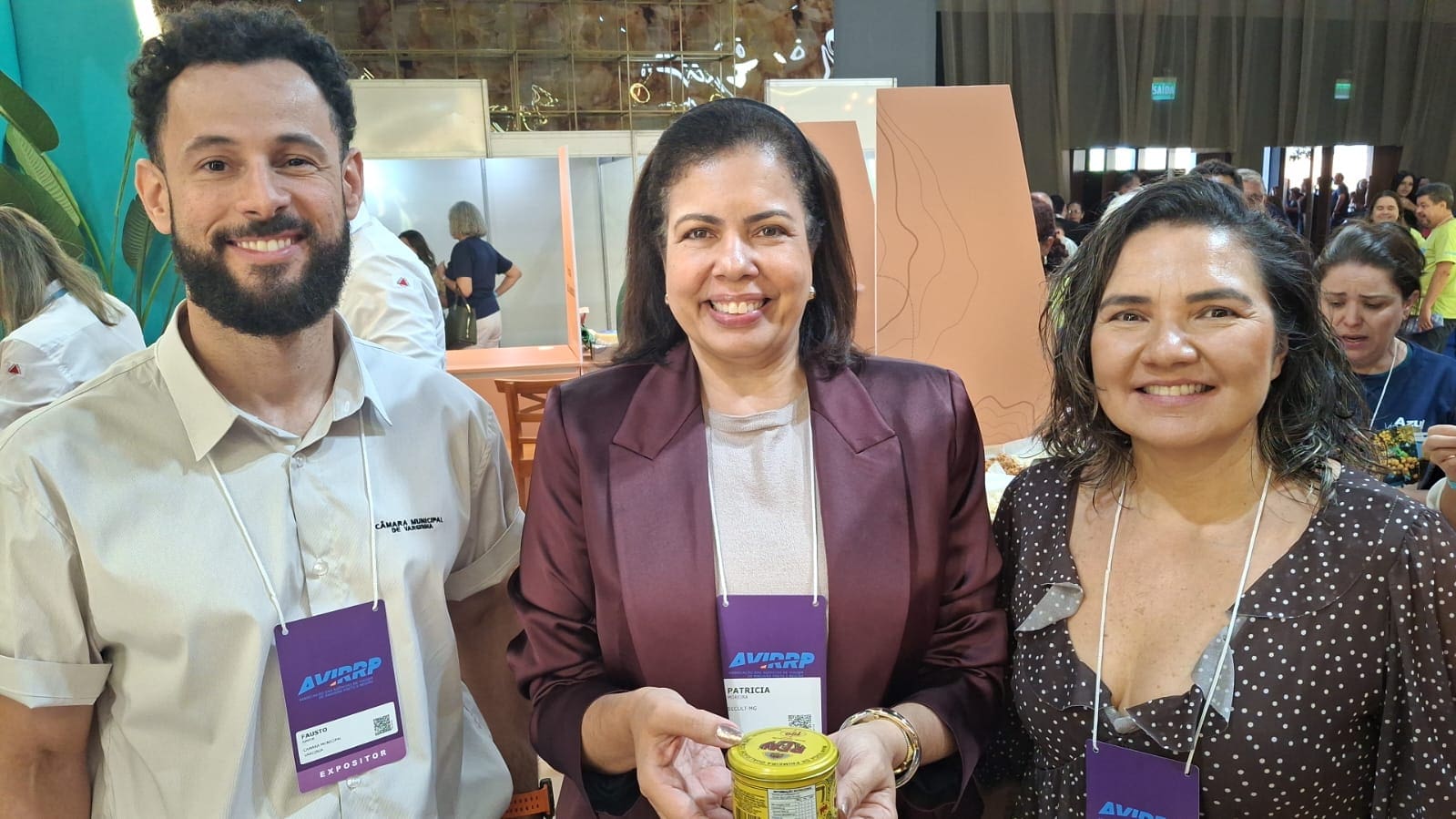 Minas Gerais destaca destinos turísticos na Avirrp 2025 com foco em natureza, cultura e gastronomia