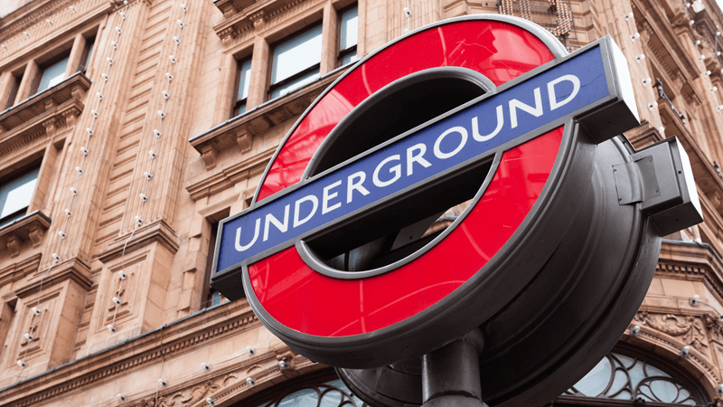 Greve do metrô de Londres afeta serviços e cancela shows de grandes artistas nesta semana