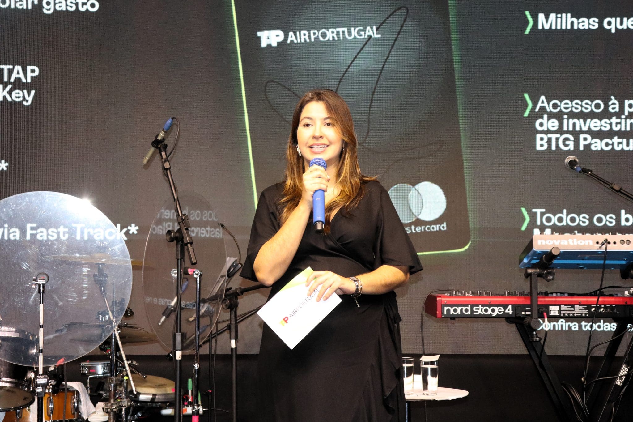 Tap e BTG Pactual expandem benefícios do cartão Tap BTG Pactual Black com isenção de IOF e milhas extras