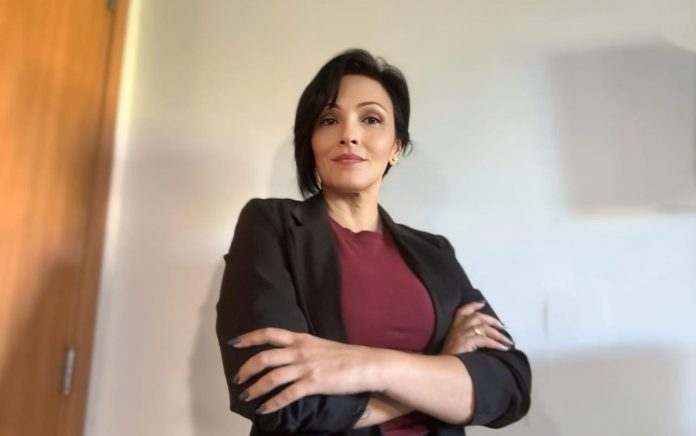 Karina Sarmento Karine Sarmento