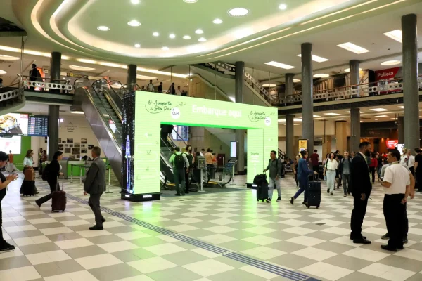 Brasil brilha no ranking global com 12 aeroportos entre os mais pontuais do mundo