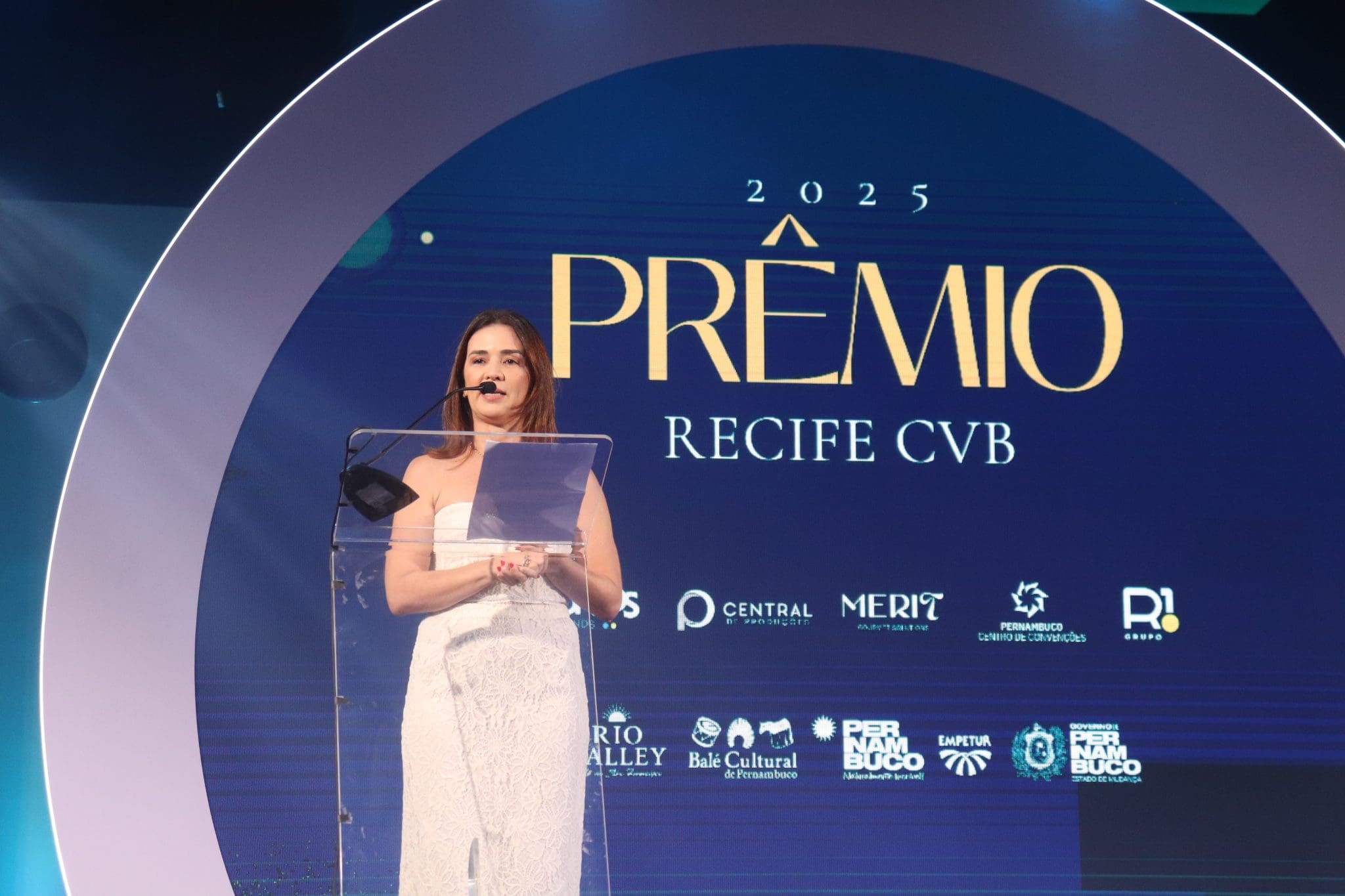 Prêmio Recife CVB reconhece parceiros estratégicos que impulsionaram o turismo em evento especial