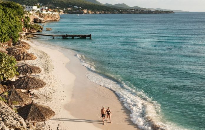 Curaçao malha aérea