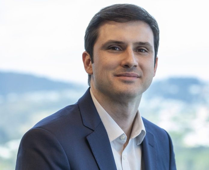 Alessandro-Malavazi---HD alta temporada seguro-viagem