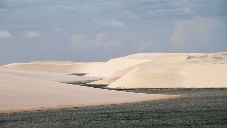 Lençóis Maranhenses lidera ranking de destinos de ecoturismo no Brasil para 2026