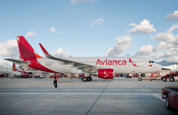 Avianca inclui snacks e bebidas na Economy em voos acima de 3h30 nas Américas
