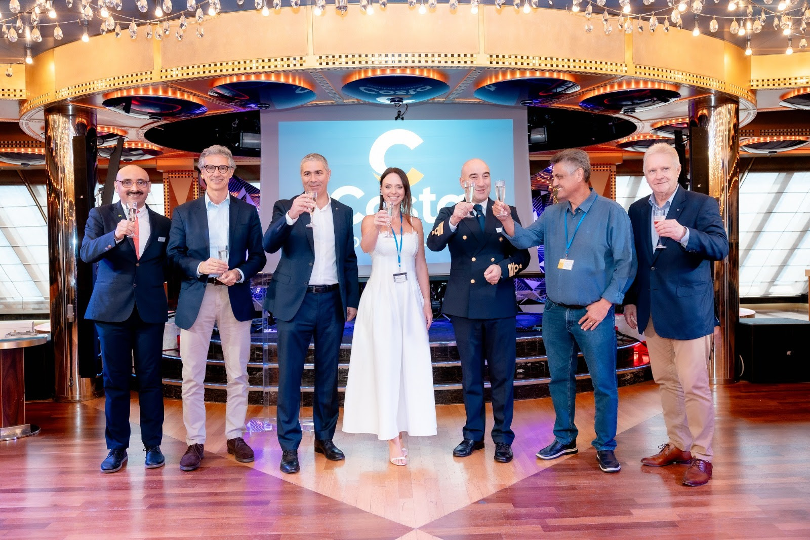 Costa Favolosa encerra temporada com 14 escalas em Balneário Camboriú