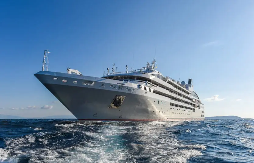 Le-Lyrial-Ponant-Qualitours