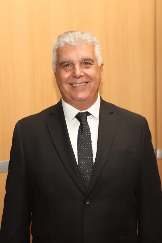 alfredo-lopes-1-scaled