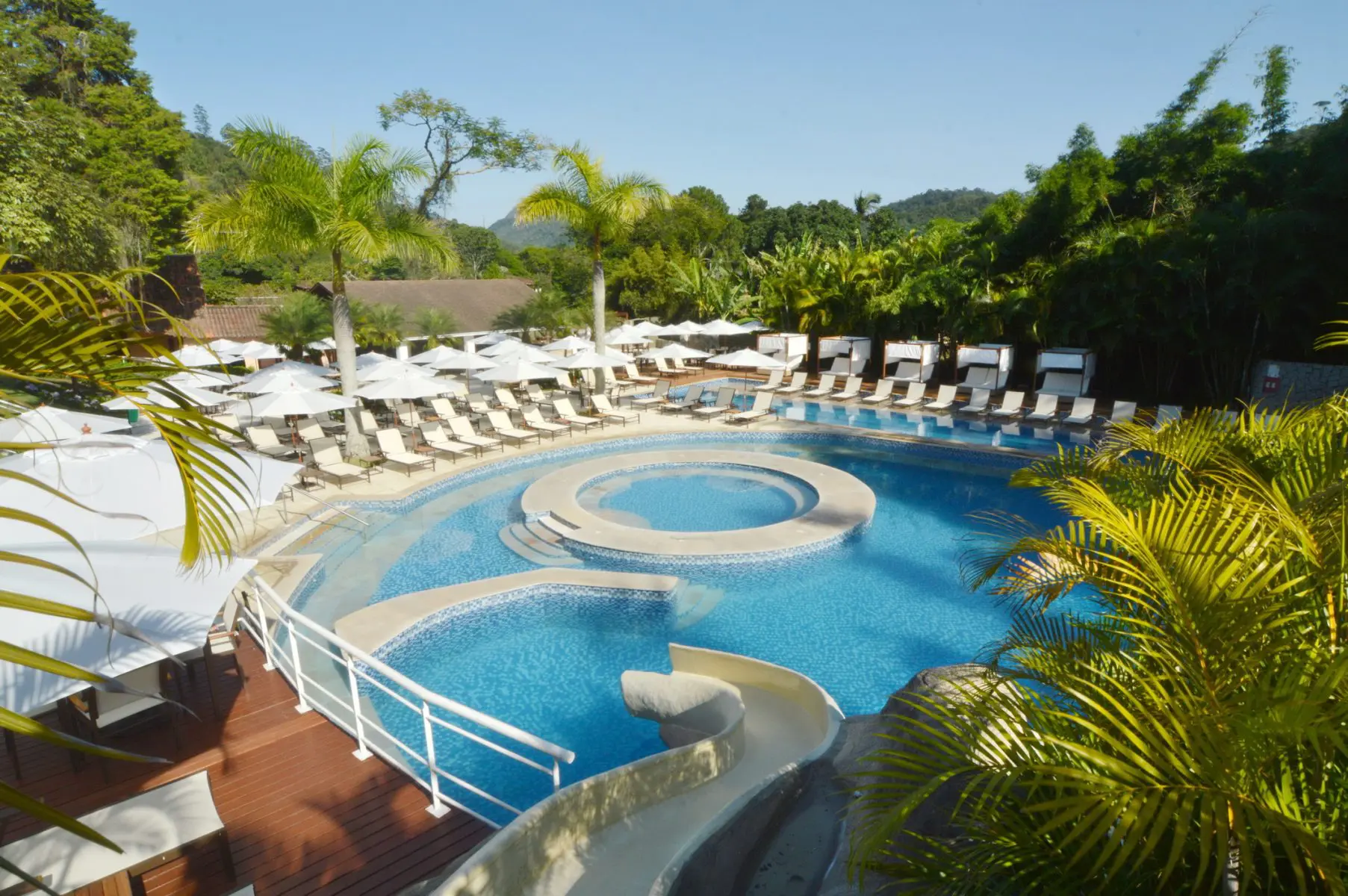 parque-aquatico-dia-fotofabiocaldeira-menor