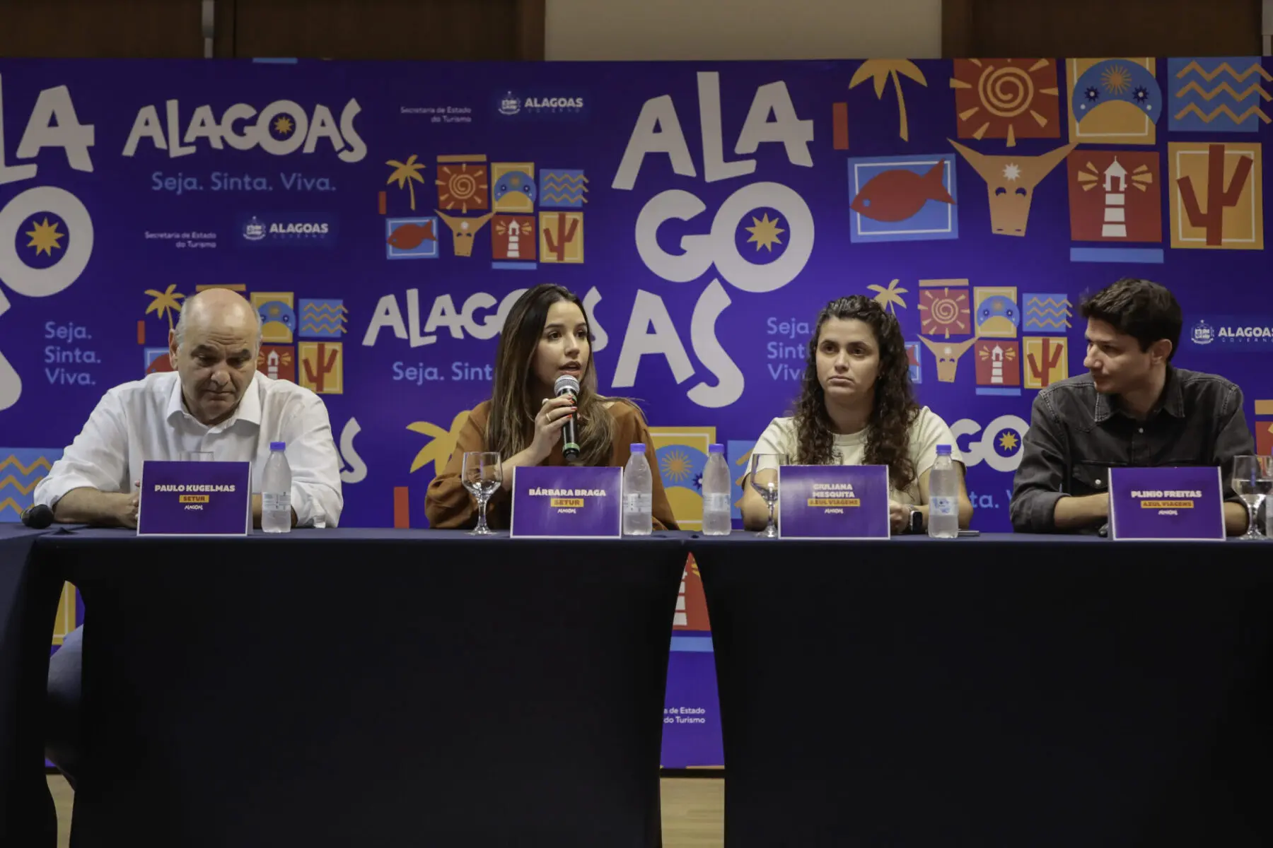 Secretaria de Alagoas - Anuncio Voos Azul-Foto: Thiago Sampaio Secretaria de Alagoas - Anuncio Voos Azul-Foto: Thiago Sampaio