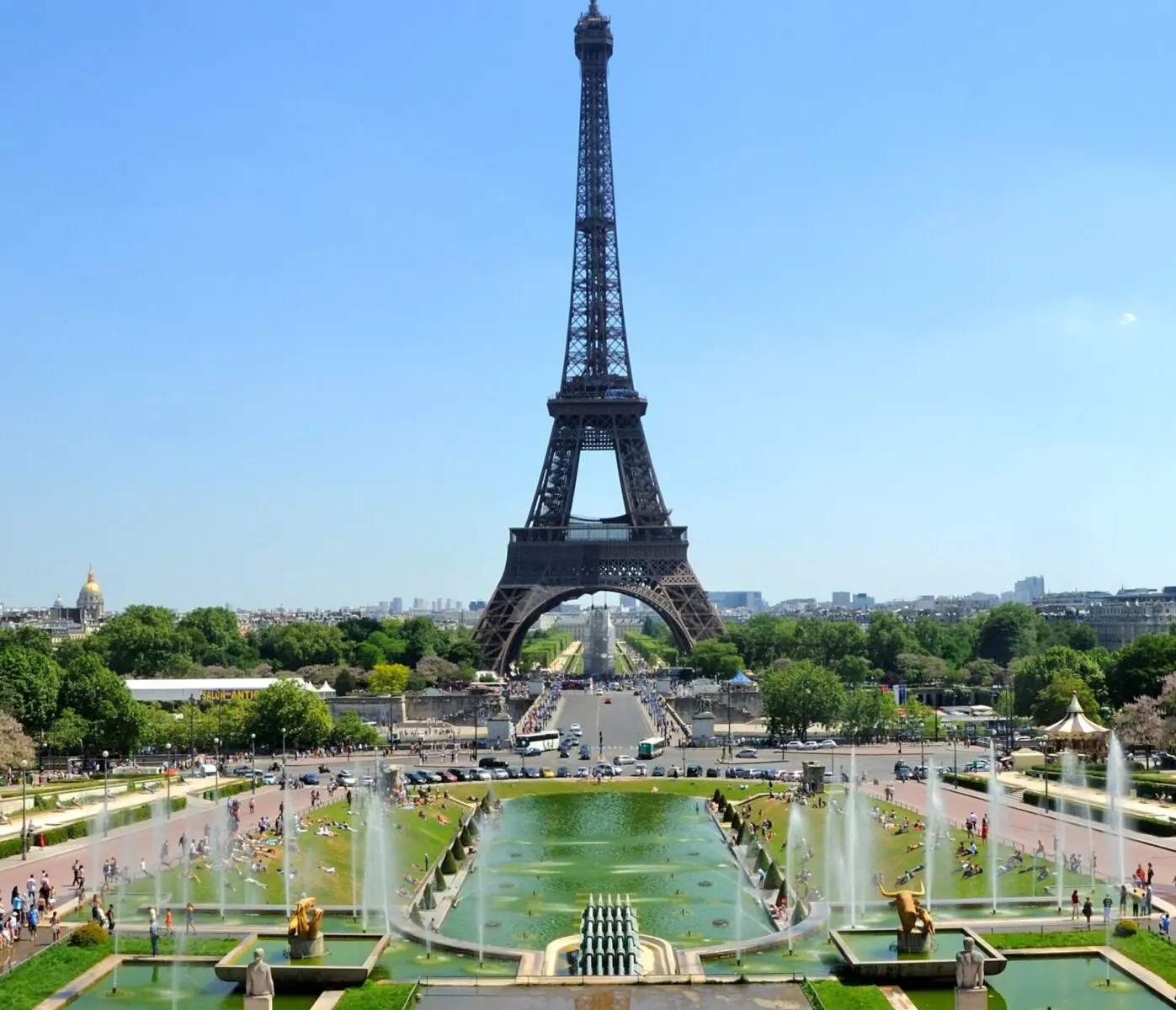 Paris-shutterstock-53826706 CVC Corp