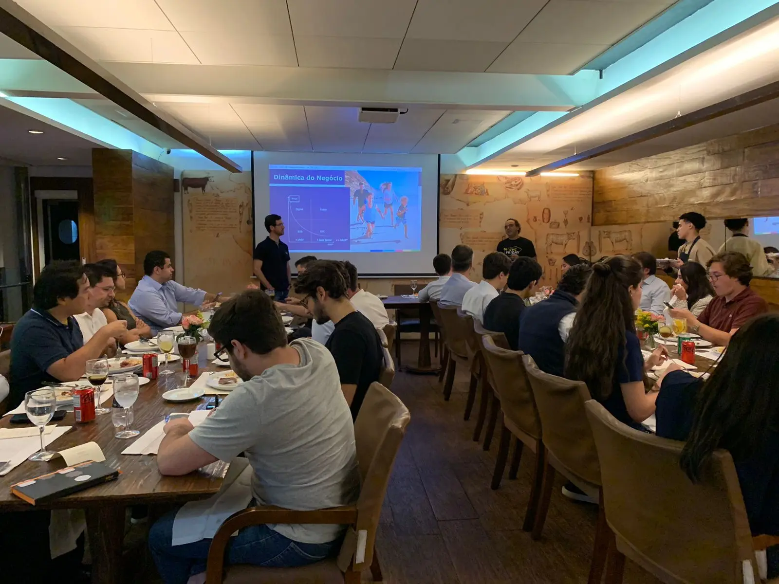 Rad-Show-CVC-Corp Fabio Godinho, CEO, e Carlos Wollenweber, CFO, em rodada com investidores - Foto: Divulgação