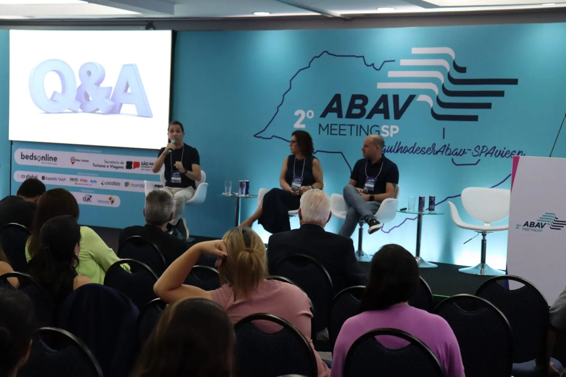 Representantes deixam claro, durante Abav Meeting, que, por meio do CRM, conhecer o cliente gera oportunidade Representantes deixam claro, durante Abav Meeting, que, por meio do CRM, conhecer o cliente gera oportunidade