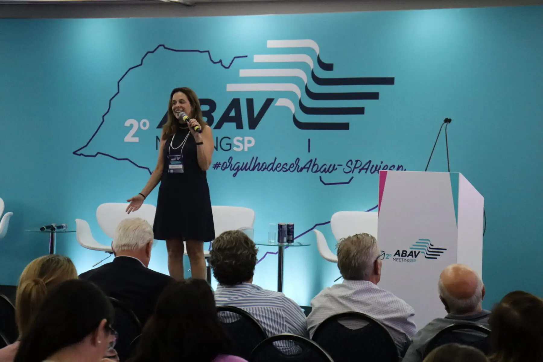 Juliana Luengo aproveitou a manhã do Abav Meeting para explicar um pouco mais sobre a HBX Juliana Luengo aproveitou a manhã do Abav Meeting para explicar um pouco mais sobre a HBX