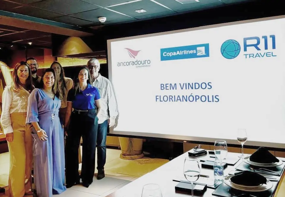 Com o novo voo de Florianópolis para o Panamá, a R11 Travel, Ancoradouro e Copa Airlines ampliam as opçíµes de viagem para os brasileiros Com o novo voo de Florianópolis para o Panamá, a R11 Travel, Ancoradouro e Copa Airlines ampliam as opções de viagem para os brasileiros