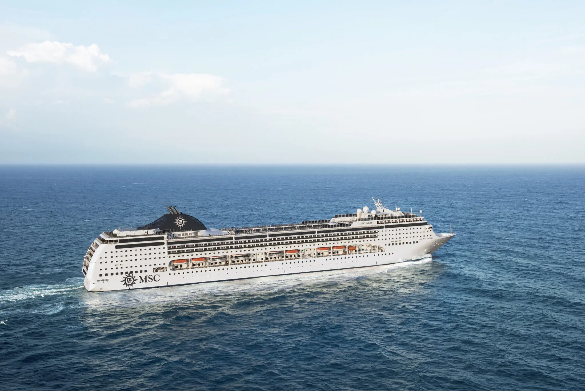 Cruzeiros de 7 noites, a bordo do MSC Opera, visitarão alguns dos destinos mais procurados nas Ilhas Canárias e Ilha da Madeira