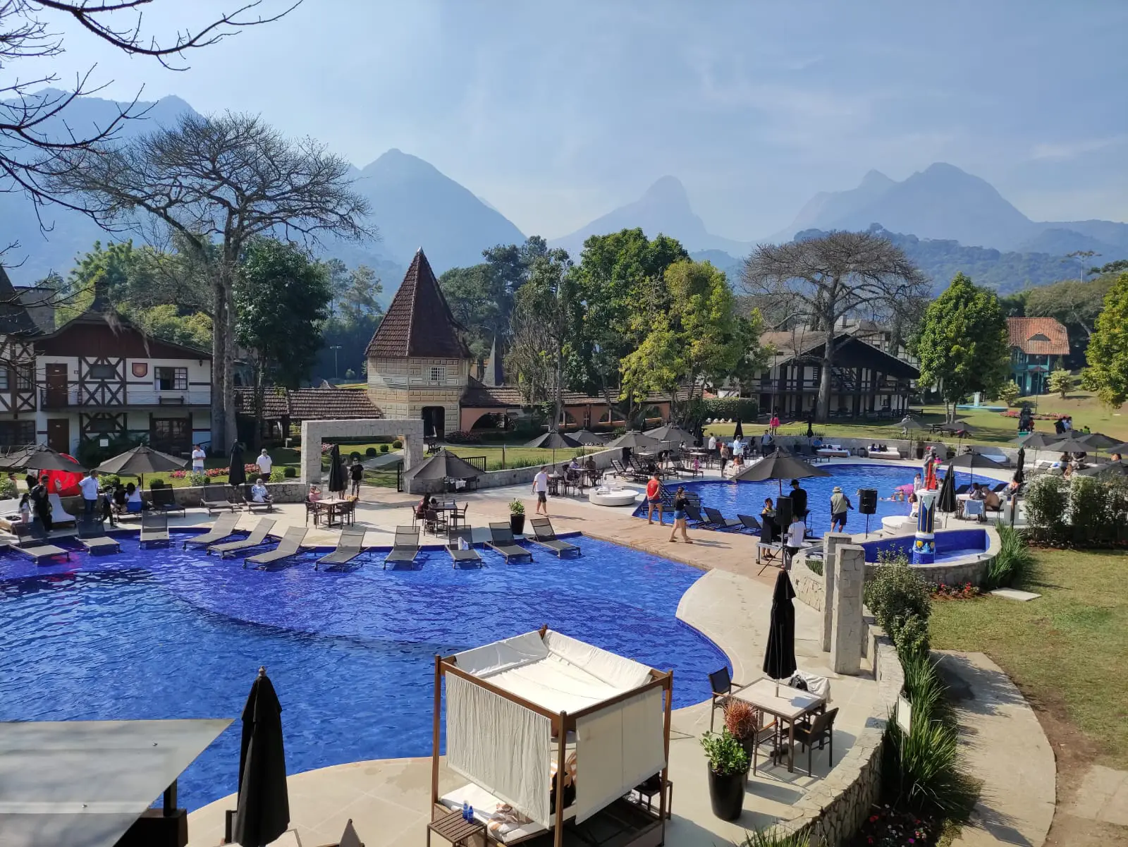 Piscina do Le Canton (Foto: Divulgação)