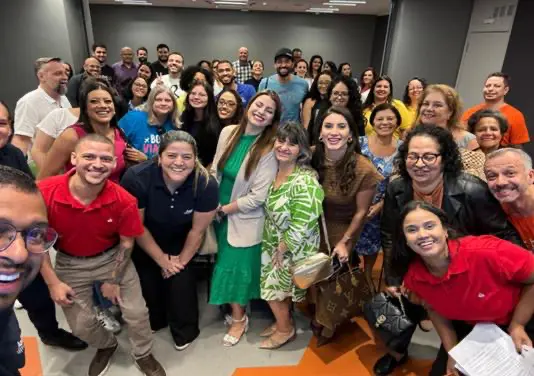 Roadshows na cidade de São Paulo_ evento reuniu agentes de viagens da capital paulista para capacitação .PNG azul viagens são paulo