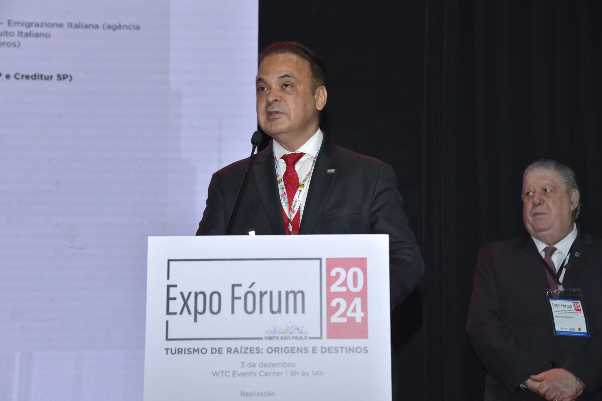 Roberto de Lucena, secretário de Turismo de São Paulo, prevê fechar o ano com fluxo histórico de visitantes domésticos e internacionais (Foto: Greg Grigoragi) Roberto de Lucena, secretário de Turismo de São Paulo, prevê fechar o ano com fluxo histórico de visitantes domésticos e internacionais (Foto: Greg Grigoragi)