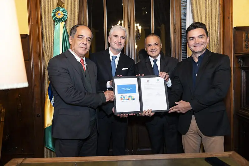 9568 Em Madrid, a Setur-SP assinou acordo de cooperação com Ministério do Turismo para ampliar investimentos privados no Estado (Foto: David Aguero Munoz/MTUR)