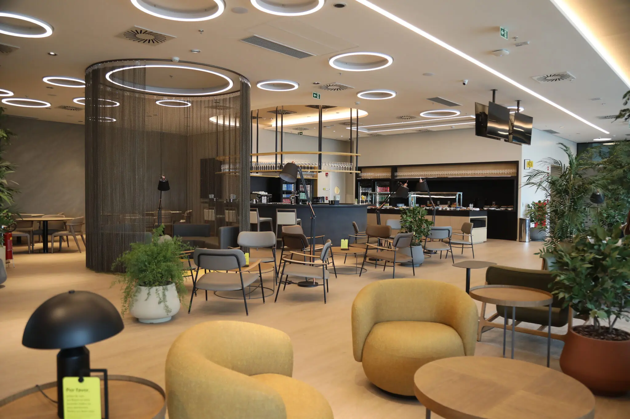 Foto--26- Assist Card Nomad