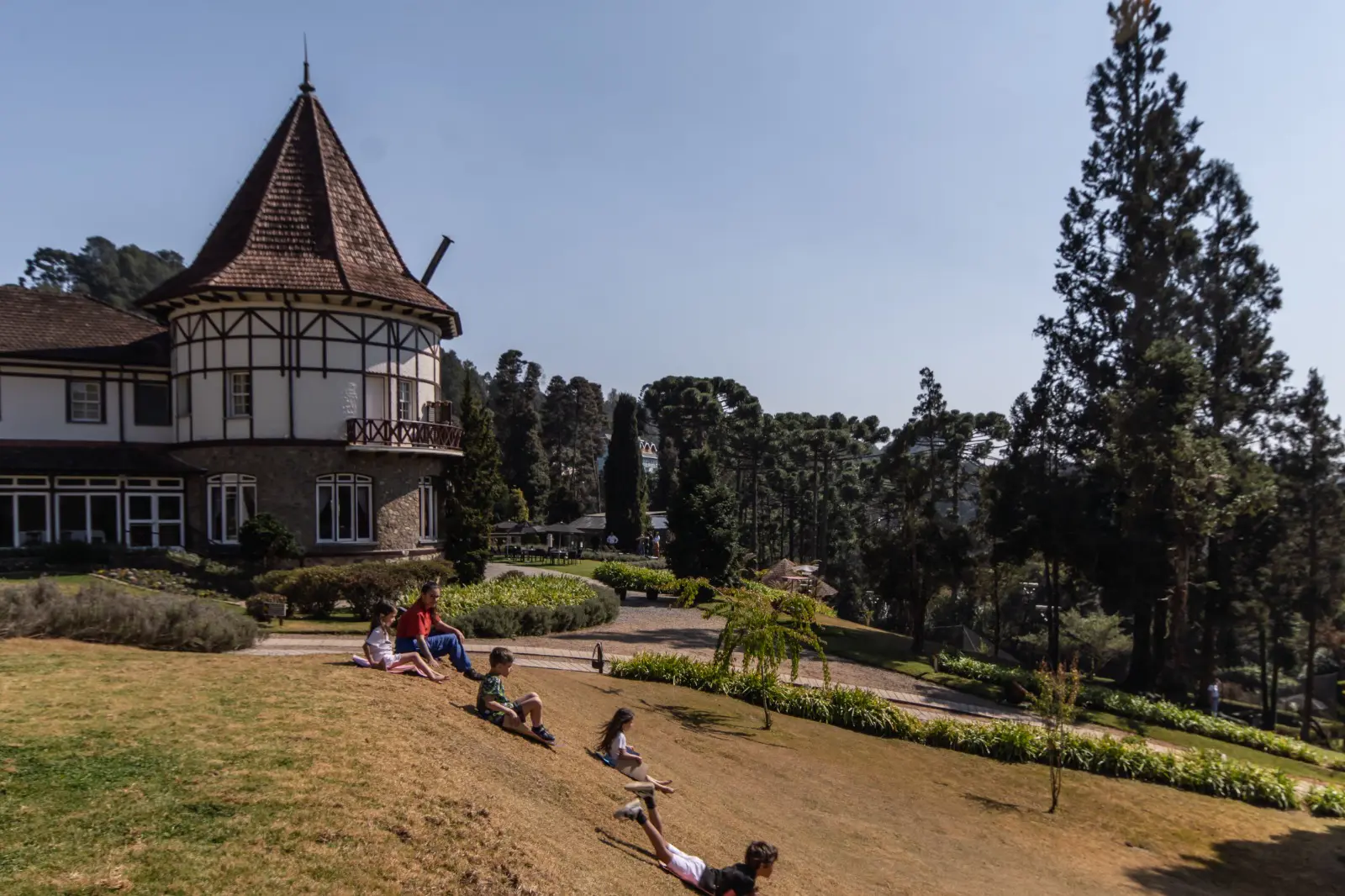 Hotel Vila Inglesa 25 - Crianças Hotel Vila Inglesa, em Campos do Jordão (Foto: Divulgação)