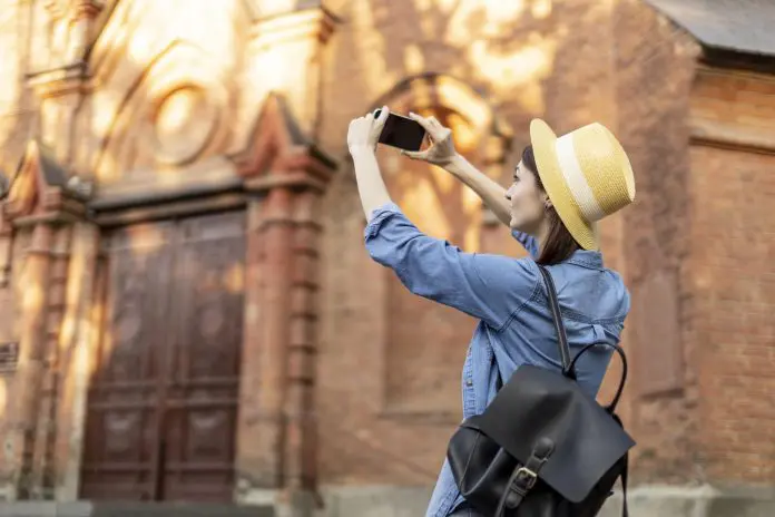 No total, Nova York deve receber 64,1 milhões de visitantes neste ano. Crédito: Frrepik