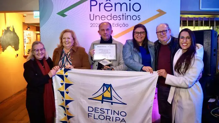 Leda-Biasuz--Destino-Floripa--Marlei-Magro-e-Mario-Costa-do-Destino-Floripa-com-Gislaine-Queiroz--Curitiba-CVB--Luiz-Basso--Porto-Alegre-CVB--e-Elaine-Neves--Destino-Floripa- Florianópolis Unedestinos