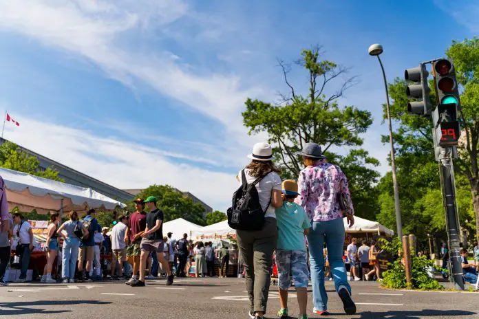 Ambiente leve e diverso: o verão de DC reflete o espírito contemporâneo dos viajantes: plural, curioso, engajado e aberto ao novo. Crédito: Divulgação Washington, DC